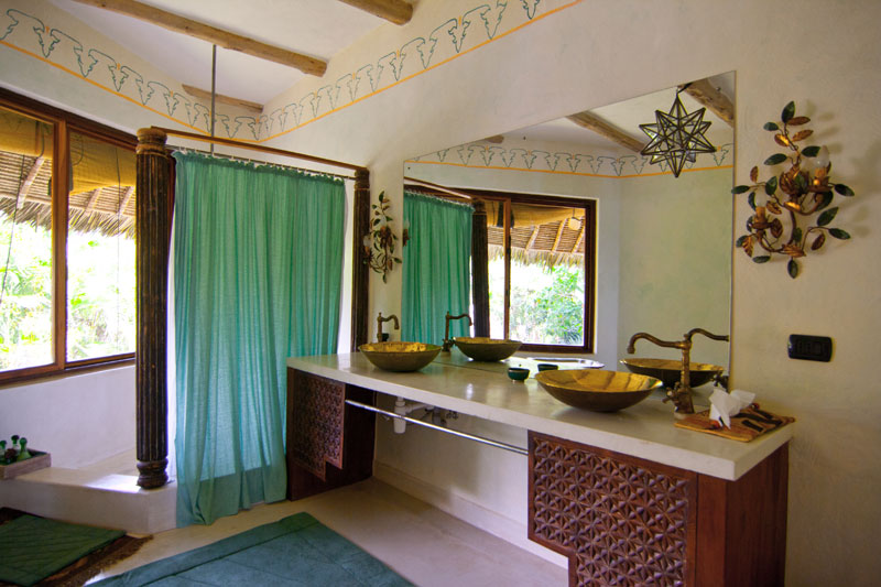 Beachfront Luxury Villa in Diani Beach, Kenya
