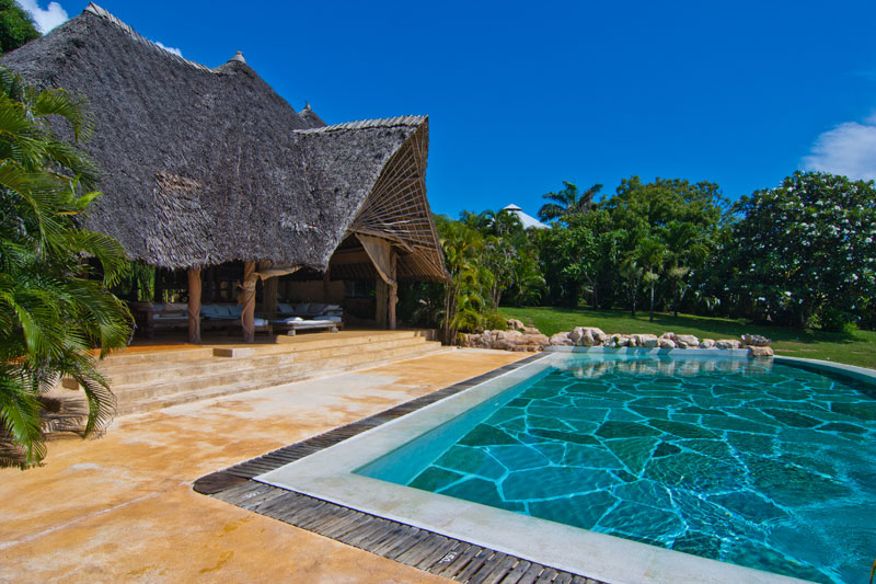 Beachfront Luxury Villa in Diani Beach, Kenya