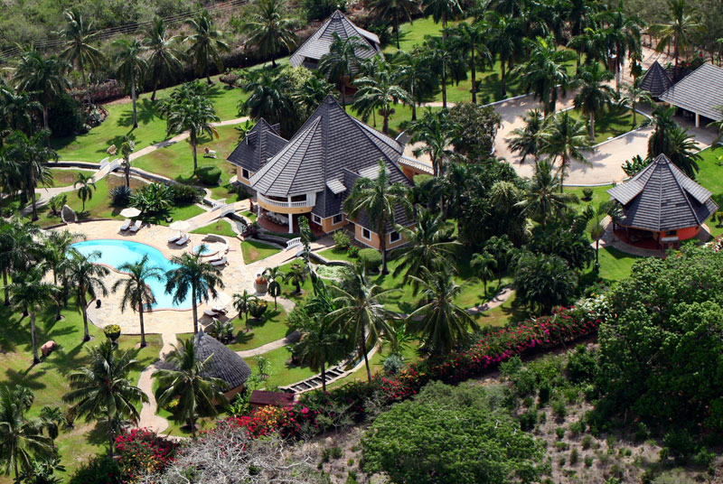 Large Villa in Diani Beach for big groups, Kenya
