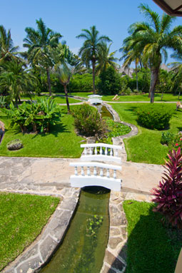 Large Villa in Diani Beach for big groups, Kenya