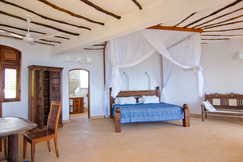 Luxurious Beachfront Villa in Kilifi, Kenya