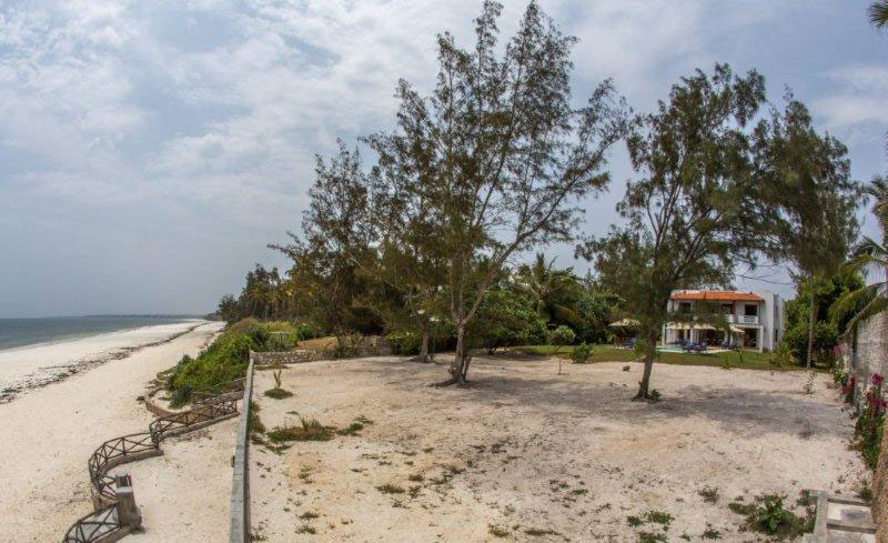 Absolute Beachfront Villa in Kilifi, Kenya