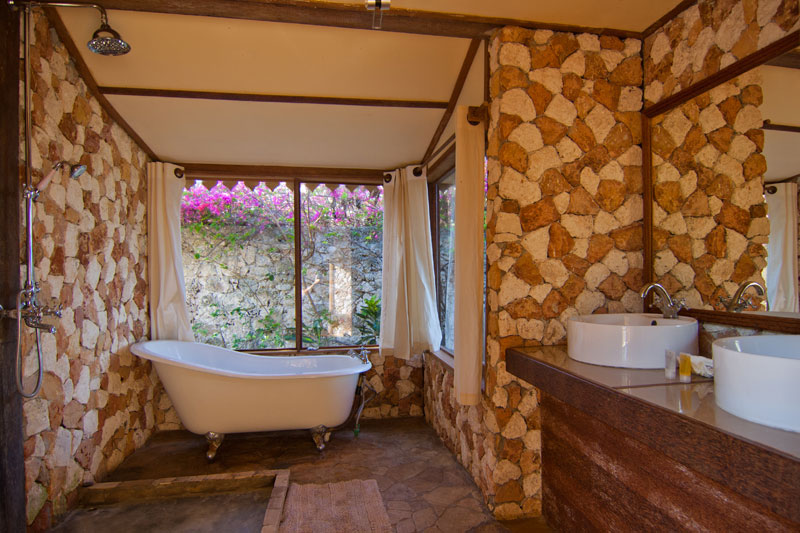 Luxurious Seafront Cottage in Zanzibar